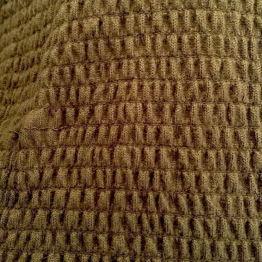 NWT Freshman size large Junior's dark green top - Picture 2 of 3